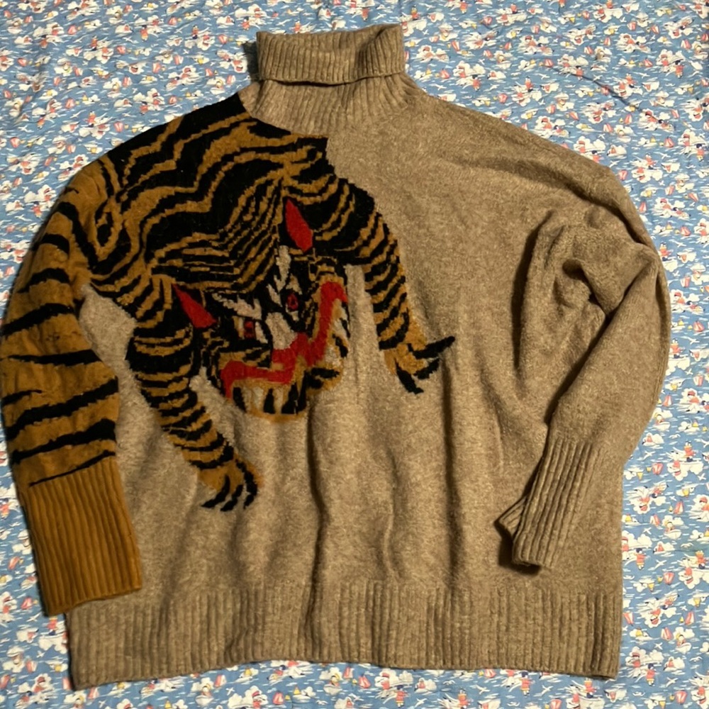 Sweater h&m tiger oversized M